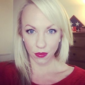 Meet your Posher, Annaleis